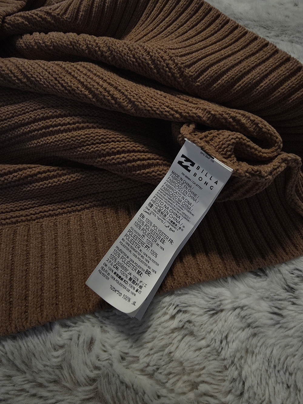 NWT Billabong Sweater - Brown MEDIUM - Picture 6 of 8